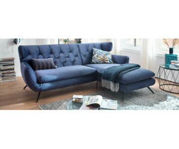 Wunderschönes Modell Silence 01